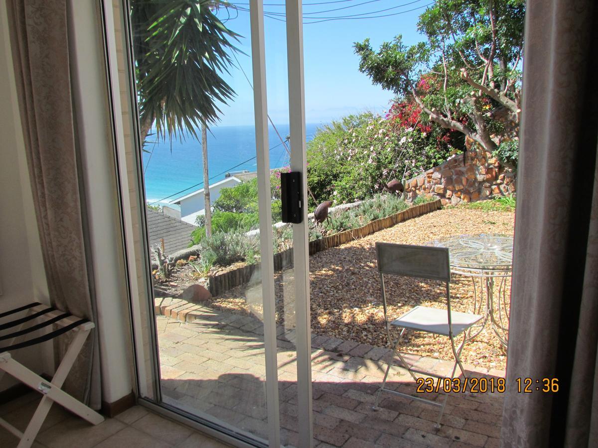 Villa Watching Waves, Heron Chase Fish Hoek Exterior foto