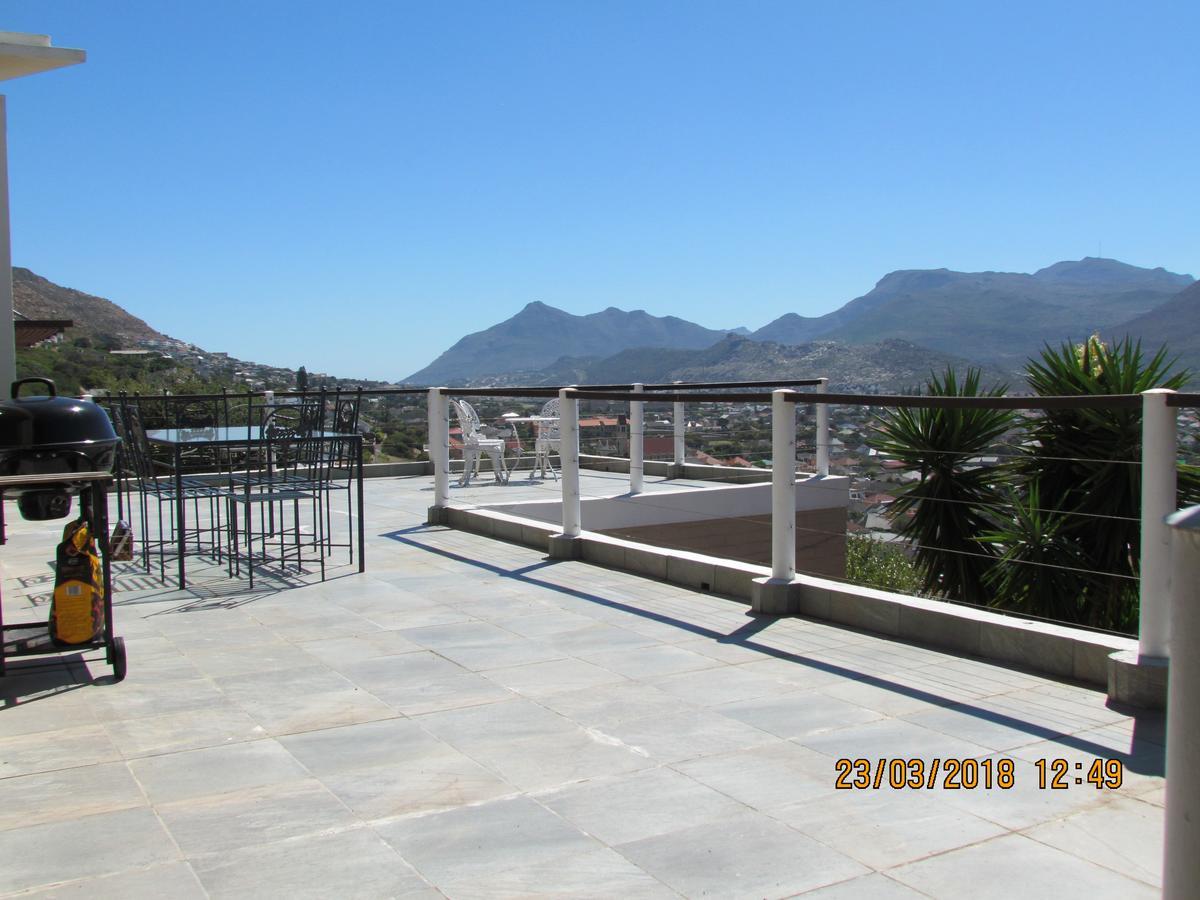 Villa Watching Waves, Heron Chase Fish Hoek Exterior foto